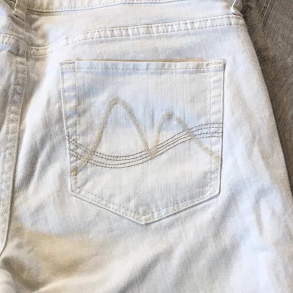 🧡 NY&C~Low Rise Slim Crop~~🧡 - Picture 6 of 6